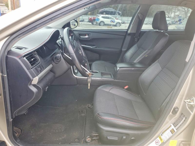 2015 Toyota Camry le