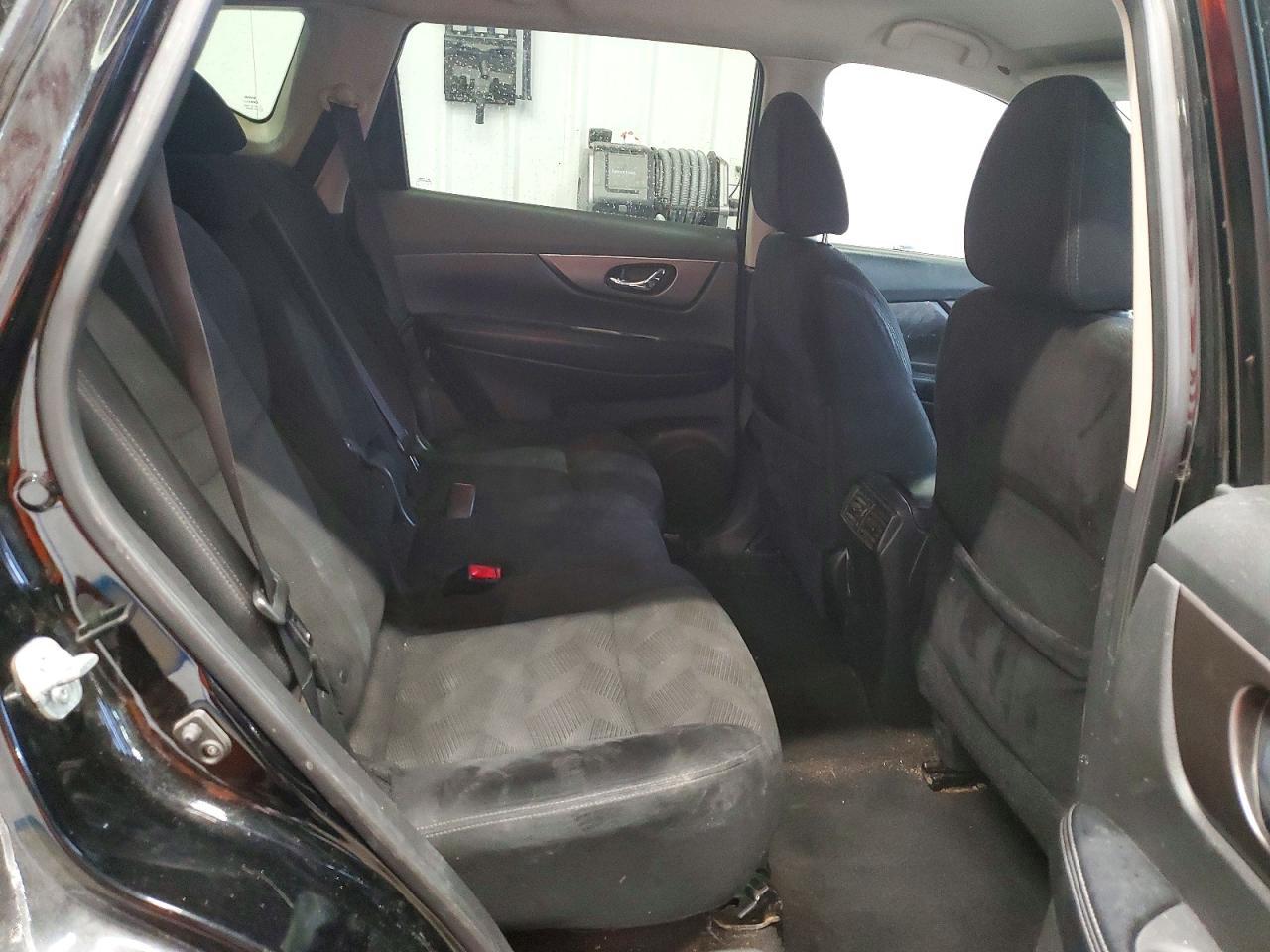 2014 Nissan Rogue s