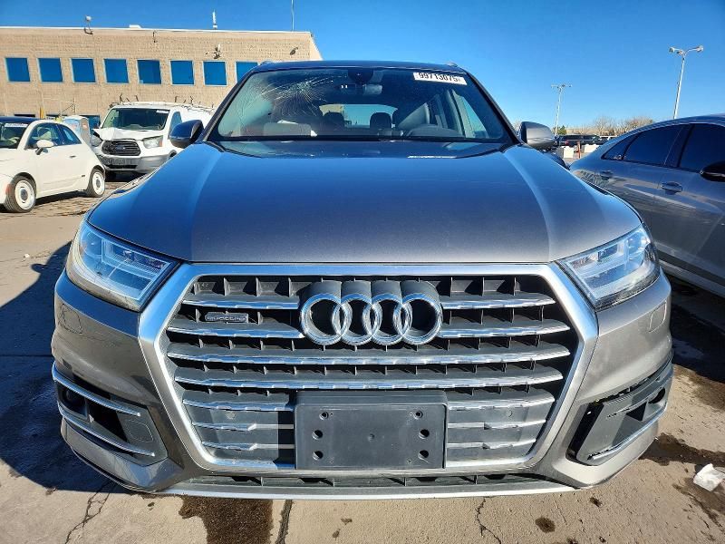 2017 Audi Q7 Premium Plus
