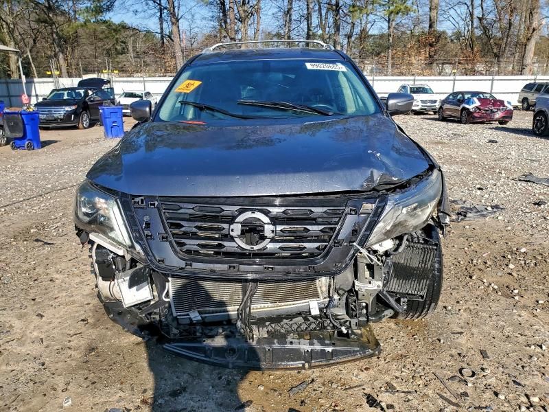2017 Nissan Pathfinder s