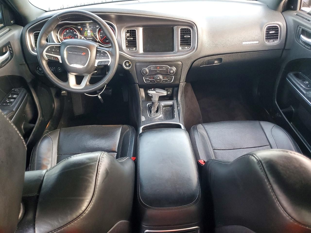 2016 Dodge Charger sxt