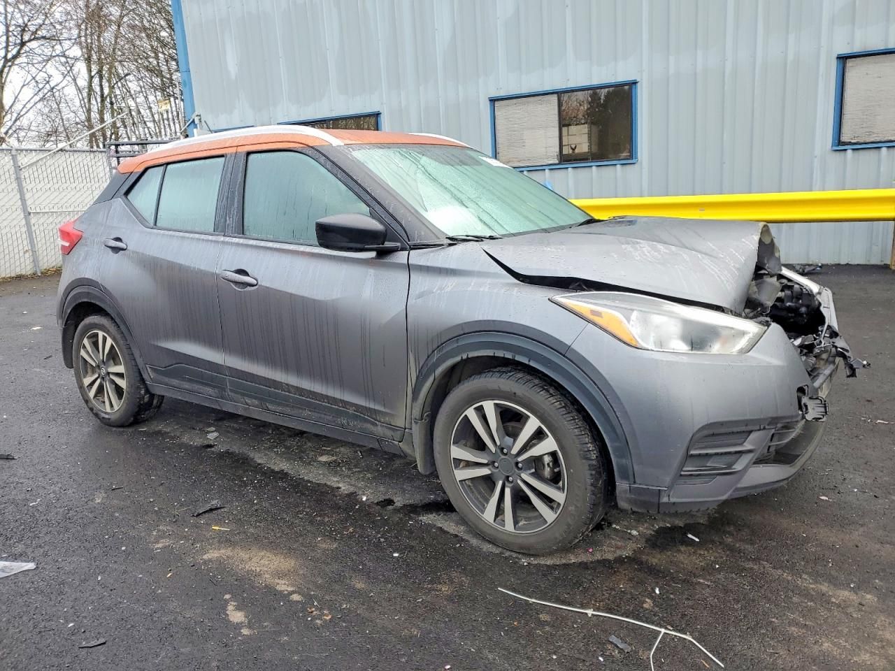 2019 Nissan Kicks s