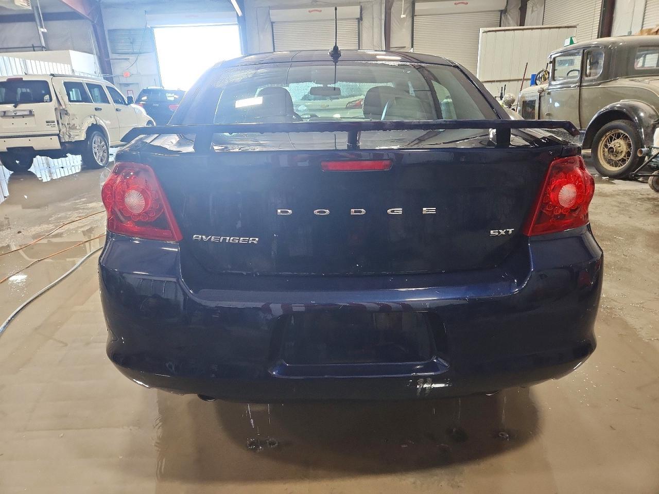 2013 Dodge Avenger sxt