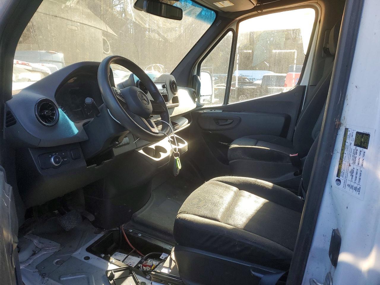 2021 Mercedes-Benz Sprinter 2500