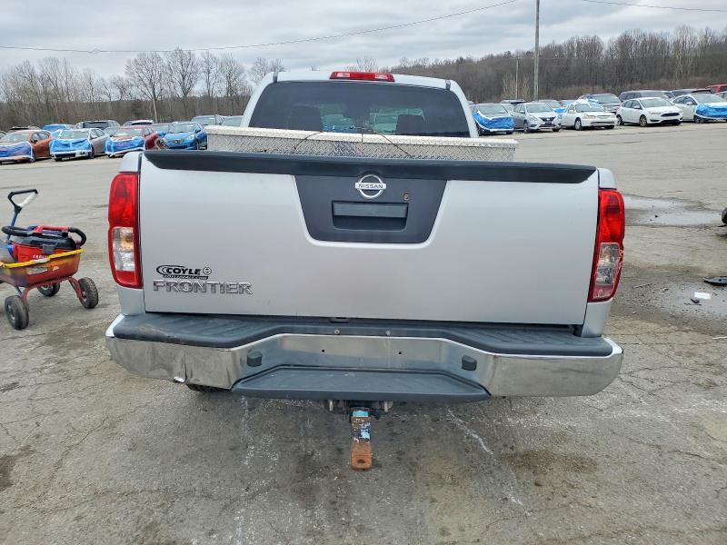 2016 Nissan Frontier s