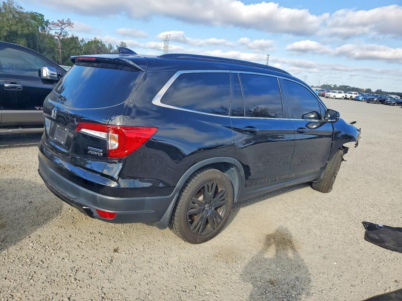 2022 Honda Pilot se