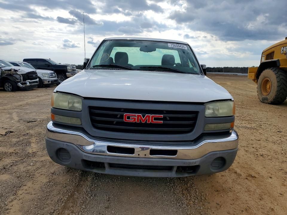 2004 GMC New Sierra C1500
