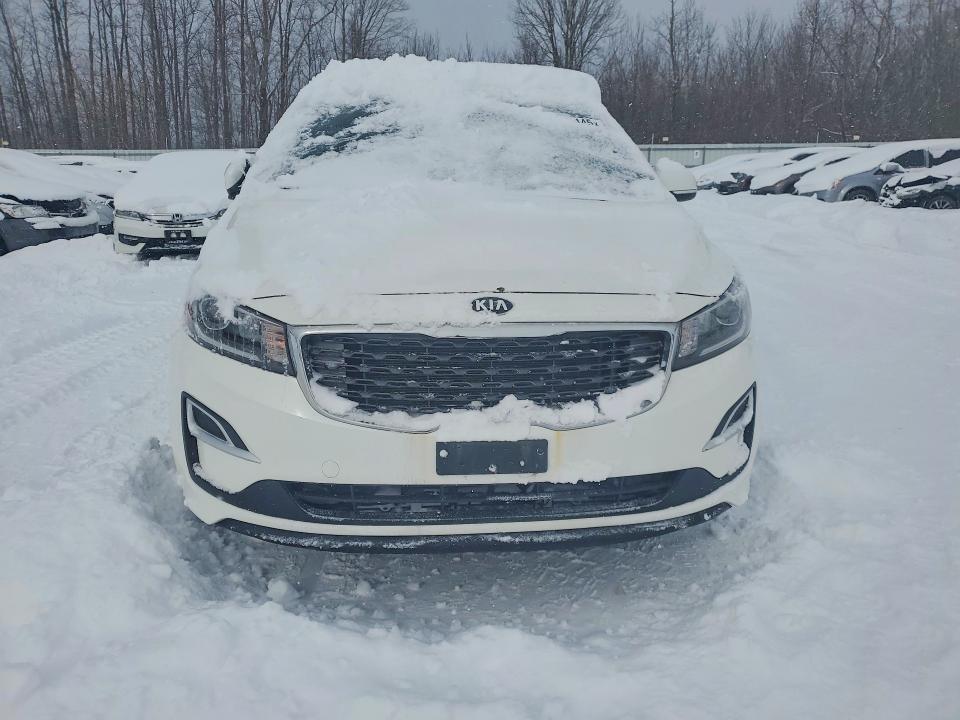 2019 KIA Sedona lx