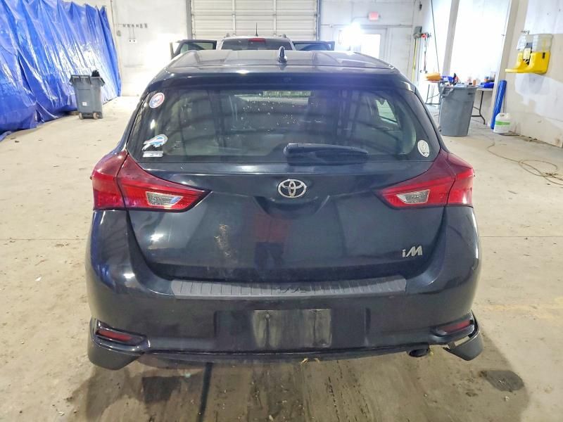 2018 Toyota Corolla im