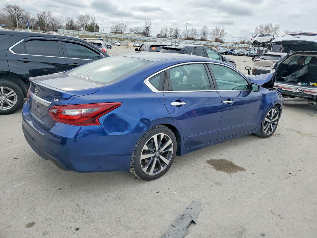 2017 Niss Altima 2.5