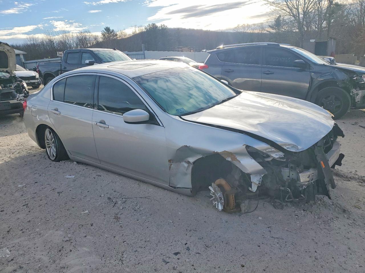 2012 Infiniti G37