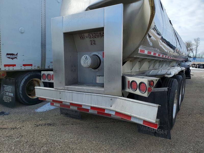 2024 Walker Tank Trailer