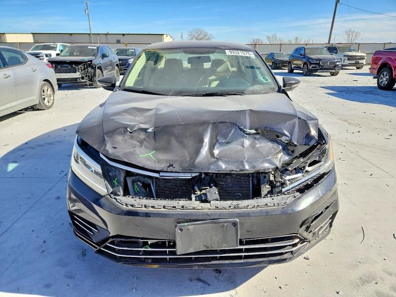 2017 Volkswagen Passat R-line