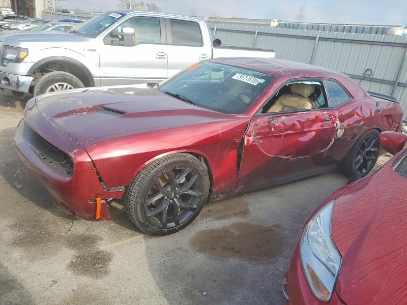 2022 Dodge Challenger sxt