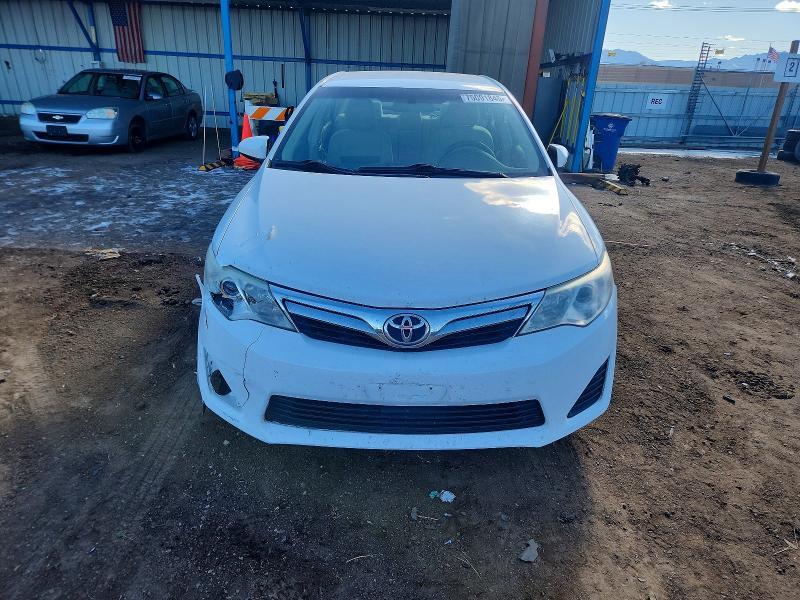 2013 Toyota Camry l