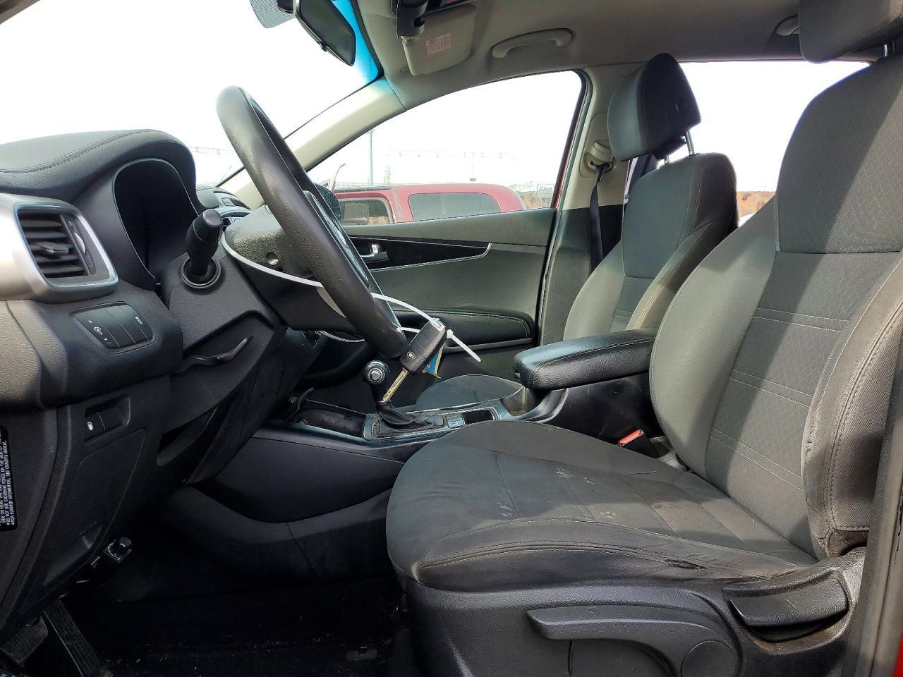 2017 KIA Sorento lx