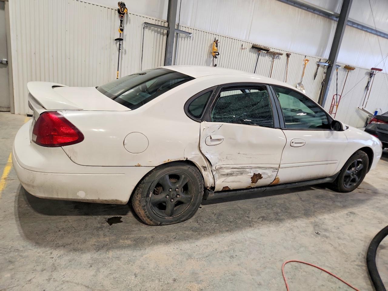 2000 Ford Taurus ses