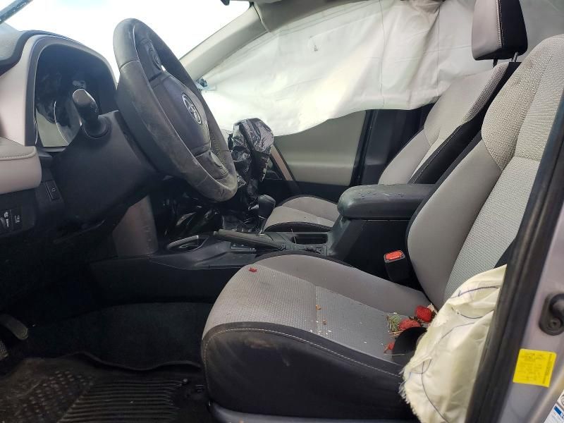 2017 Toyota Rav4 hv le