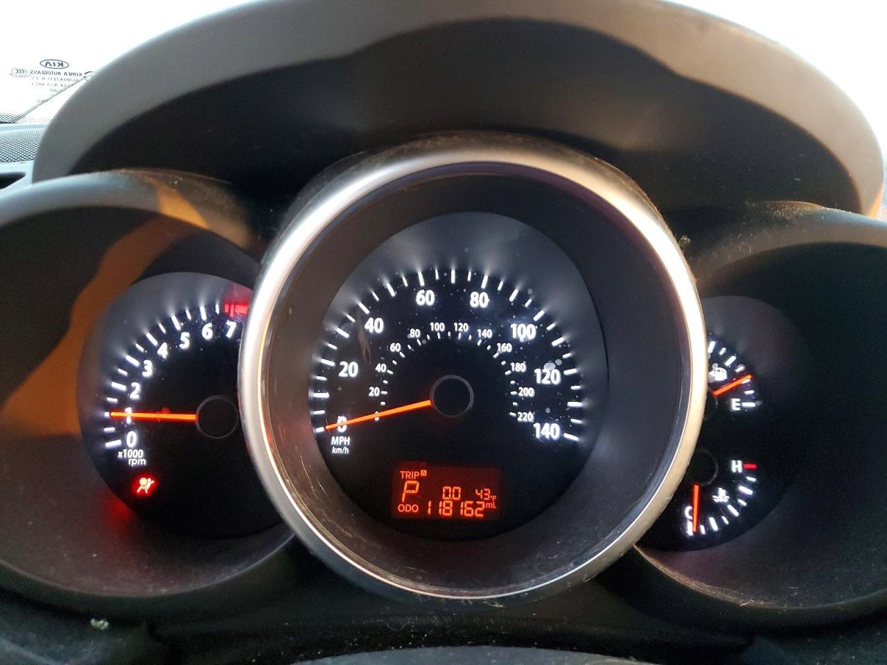 2013 KIA Soul +