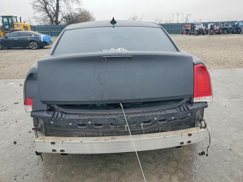 2018 Chrysler 300 Touring