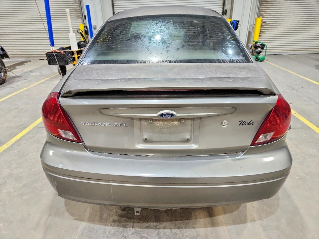2004 Ford Taurus sel