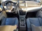 2010 Volkswagen Routan se