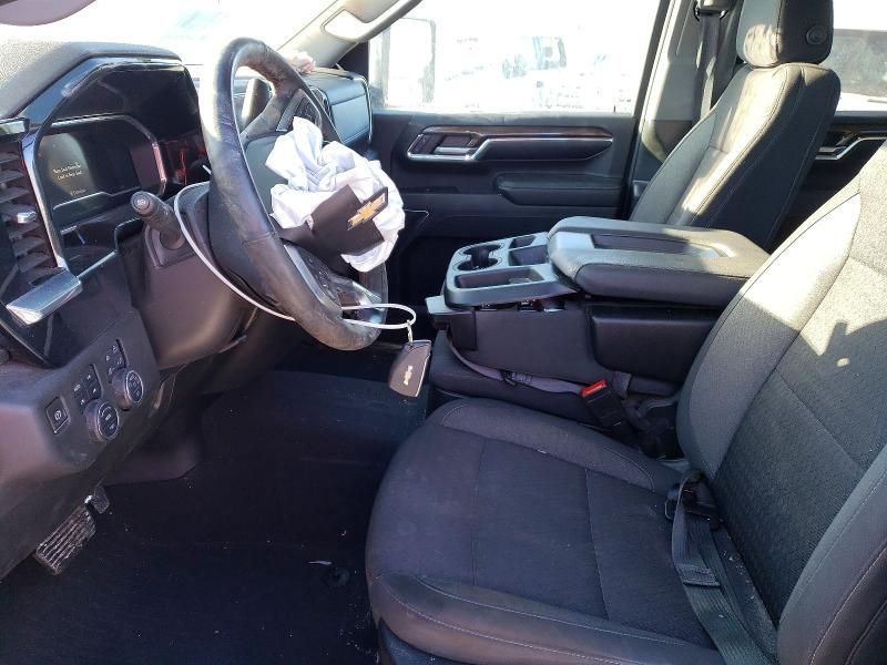 2024 Chevrolet Silverado K3500 LT