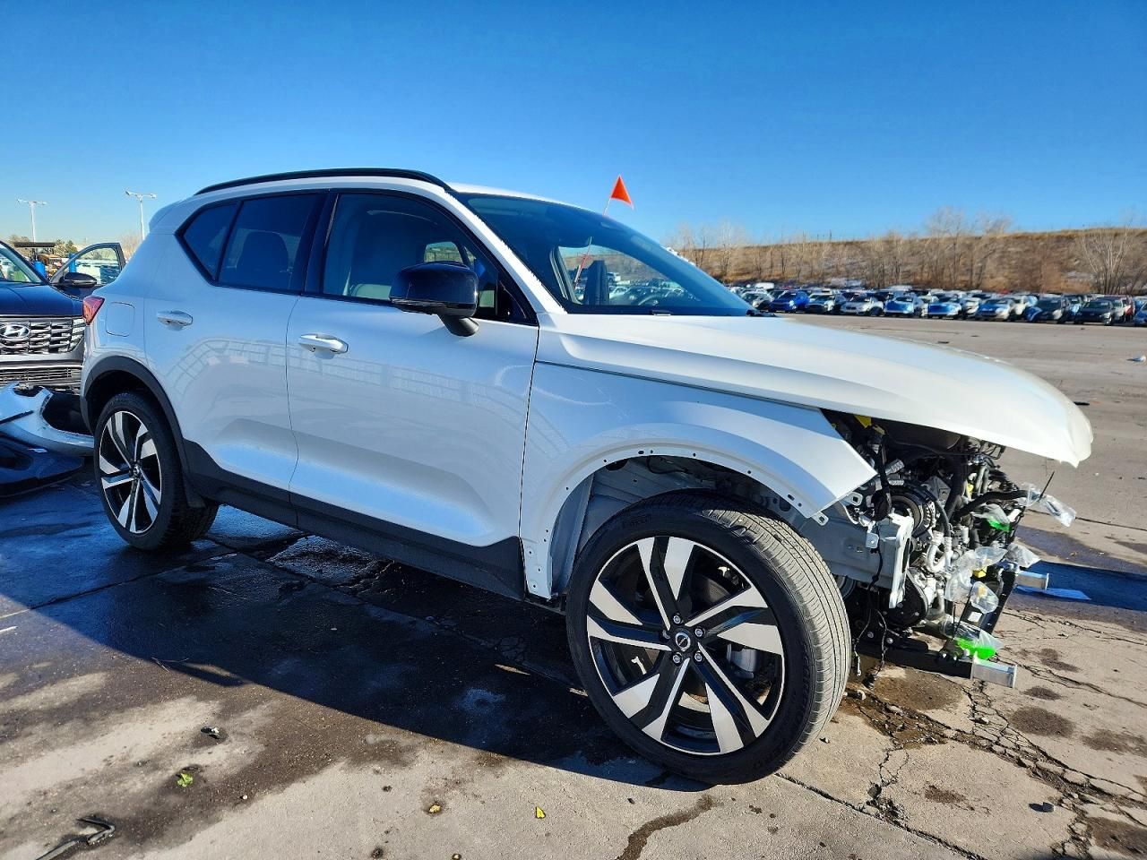2023 Volvo Xc40 Plus
