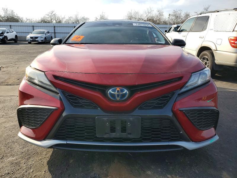 2021 Toyota Camry xse