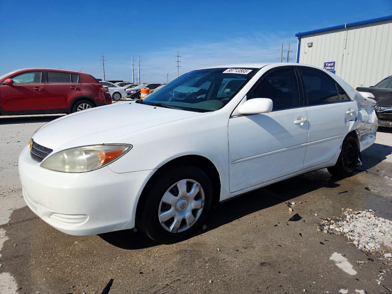 2003 Toyota Camry le