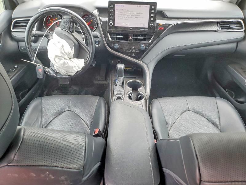 2022 Toyota Camry xse V6