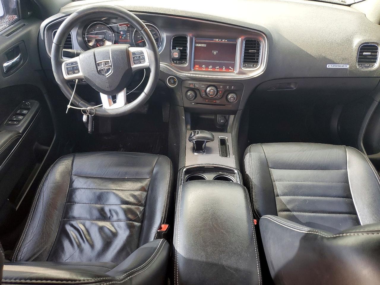 2012 Dodge Charger sxt