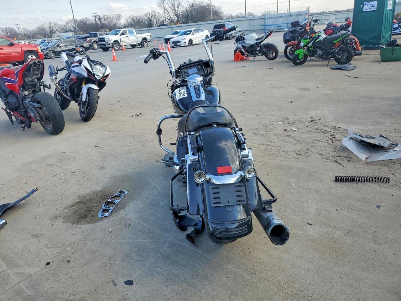 2019 Harley-Davidson Flhx