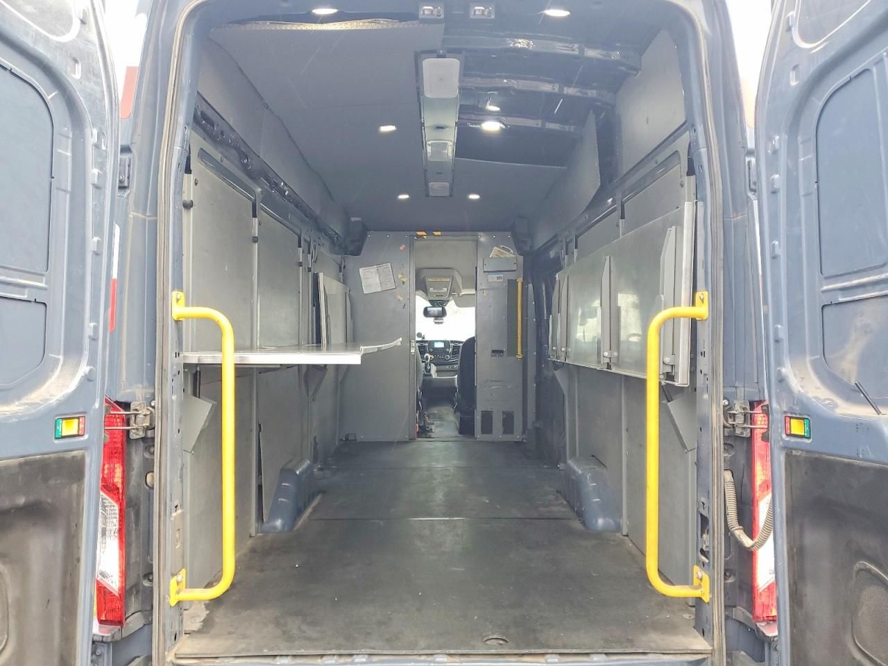 2020 Ford Transit T-250