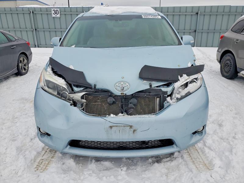 2015 Toyota Sienna xle