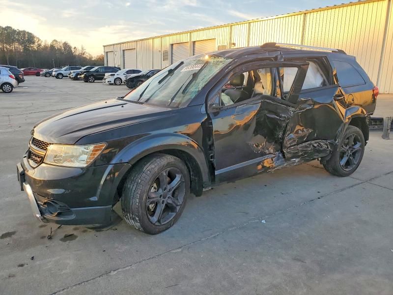 2020 Dodge Journey Crossroad