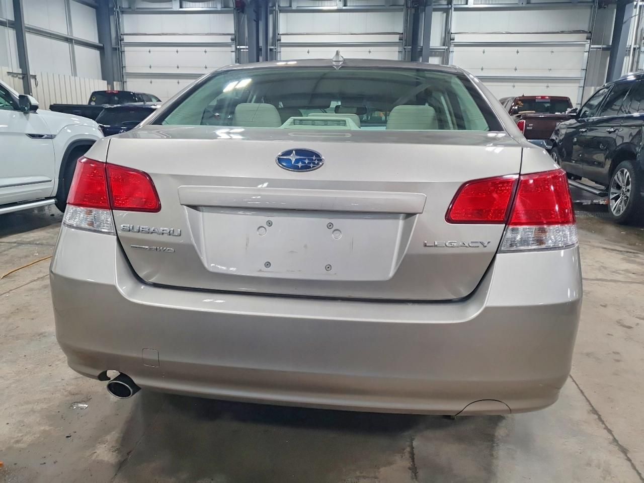 2014 Subaru Legacy 2.5i Premium
