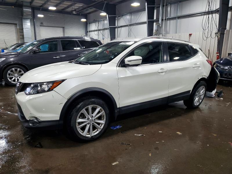 2017 Nissan Rogue Sport sv