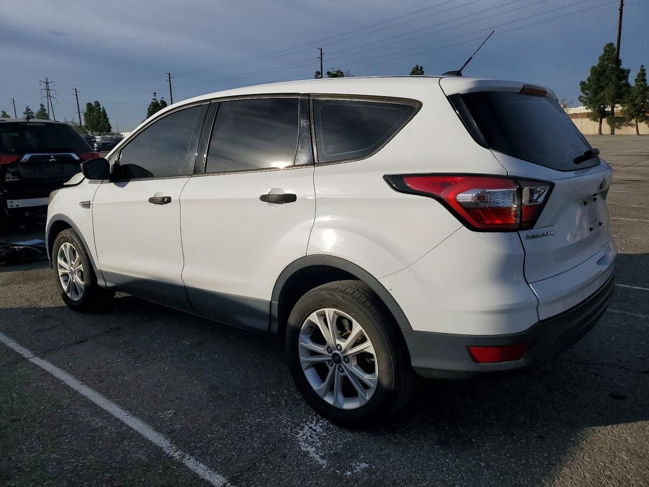 2018 Ford Escape s