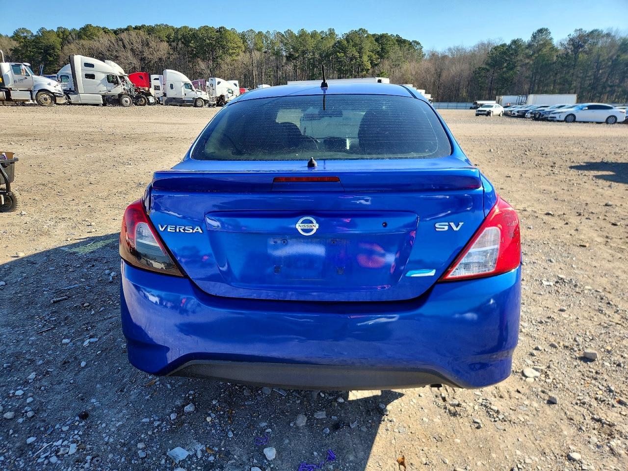 2016 Nissan Versa s