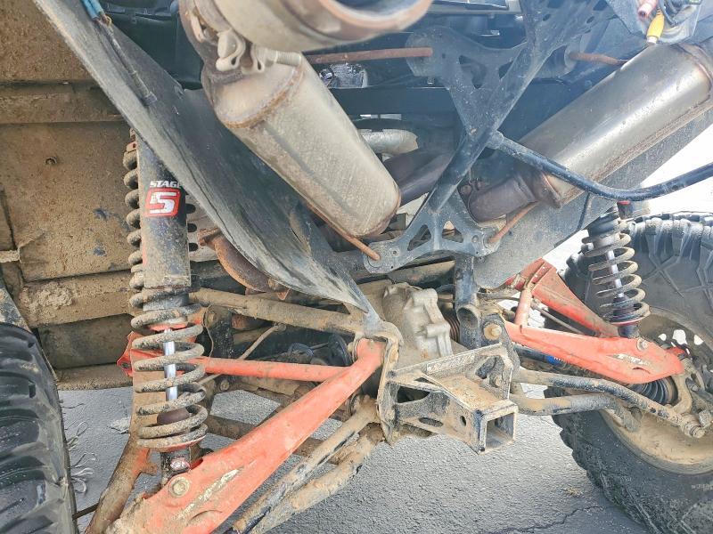 2016 Can-Am Maverick Max 1000R DPS