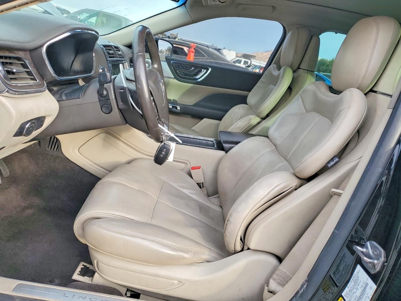 2017 Lincoln Continental Reserve