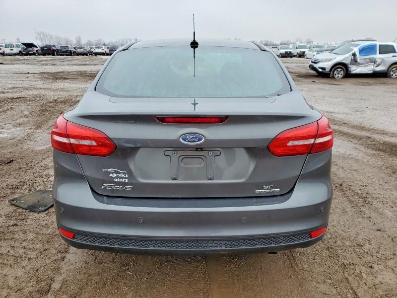 2015 Ford Focus se