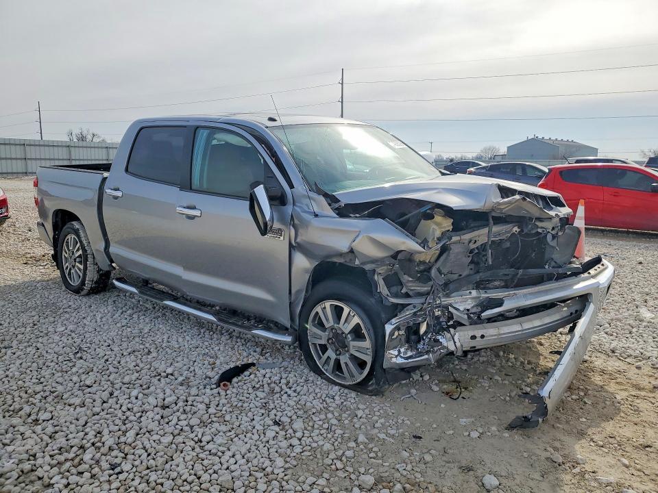 2014 Toyota Tundra Crewmax Platinum
