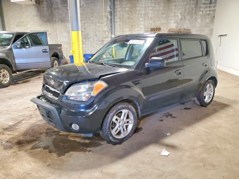 2010 KIA Soul +