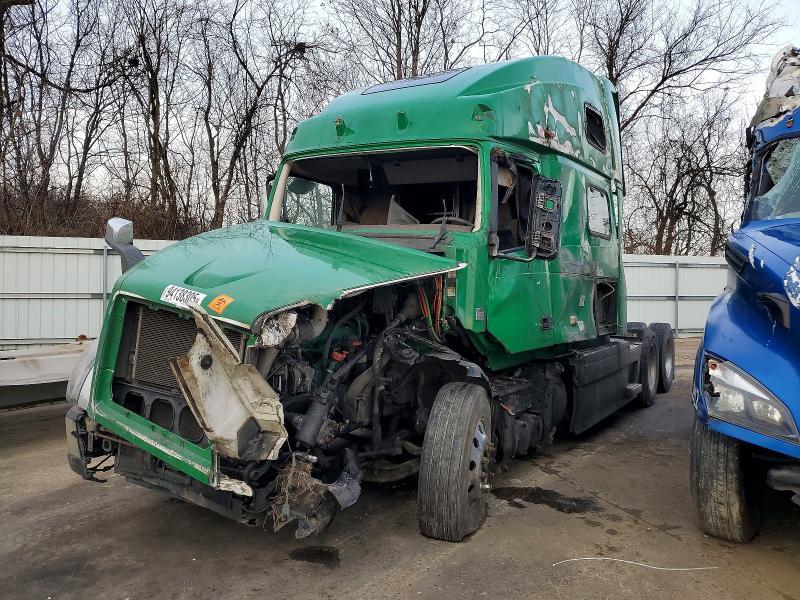2018 Volvo VNL Semi Truck