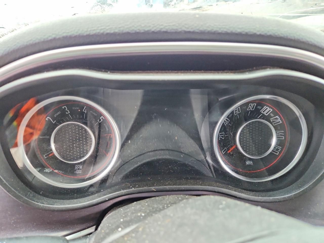 2015 Dodge Challenger sxt