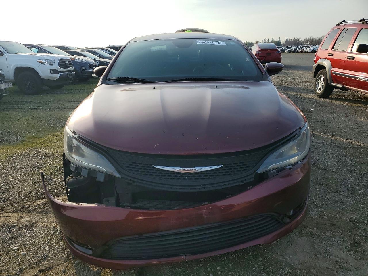 2015 Chrysler 200 s