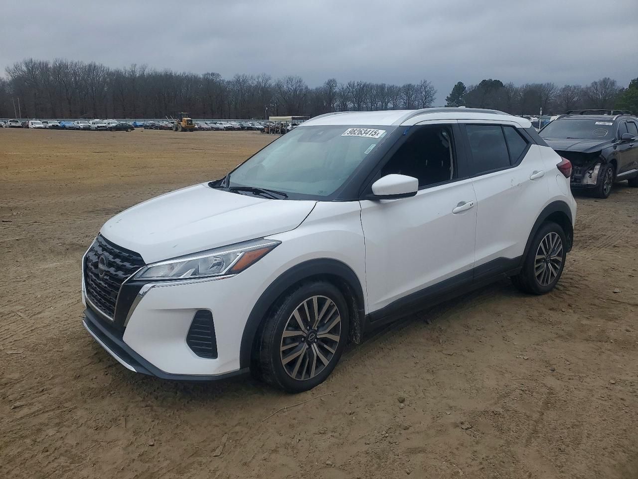 2023 Nissan Kicks sv