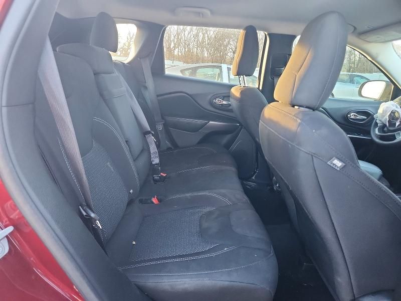 2019 Jeep Cherokee Latitude